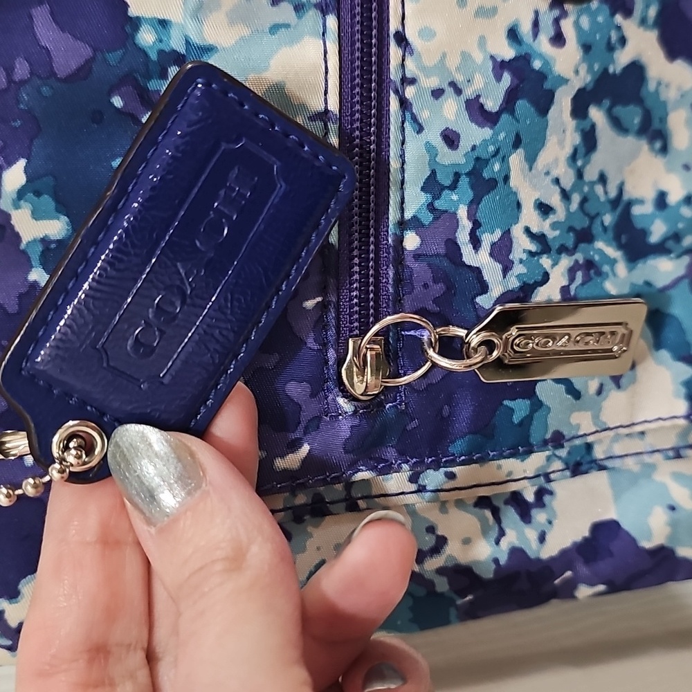 Coach Y2K Nylon Abstract Blue and White Crossbody Bag - Picture 4 of 17